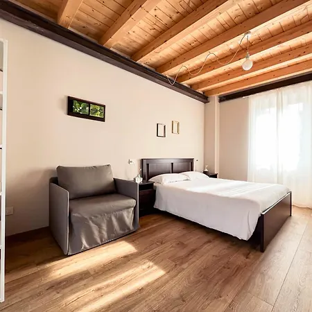 Riarel- Foresteria Lombarda Bed & Breakfast Rodero